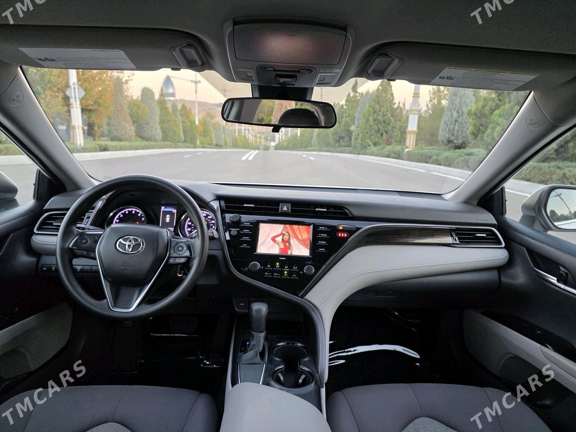 Toyota Camry 2020 - 320 000 TMT - Aşgabat - img 9