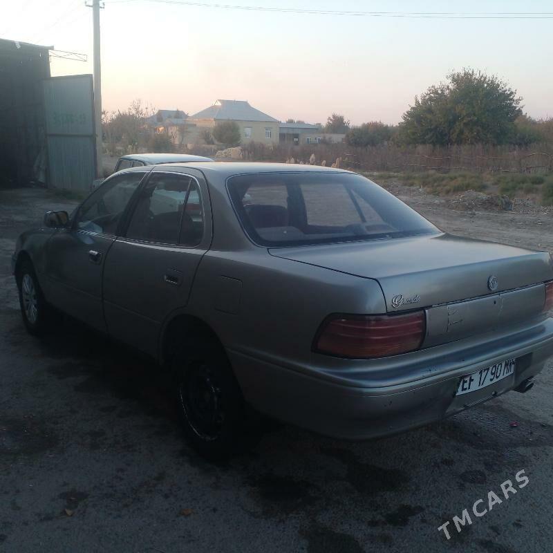 Toyota Camry 1990 - 33 000 TMT - Garagum etraby - img 4