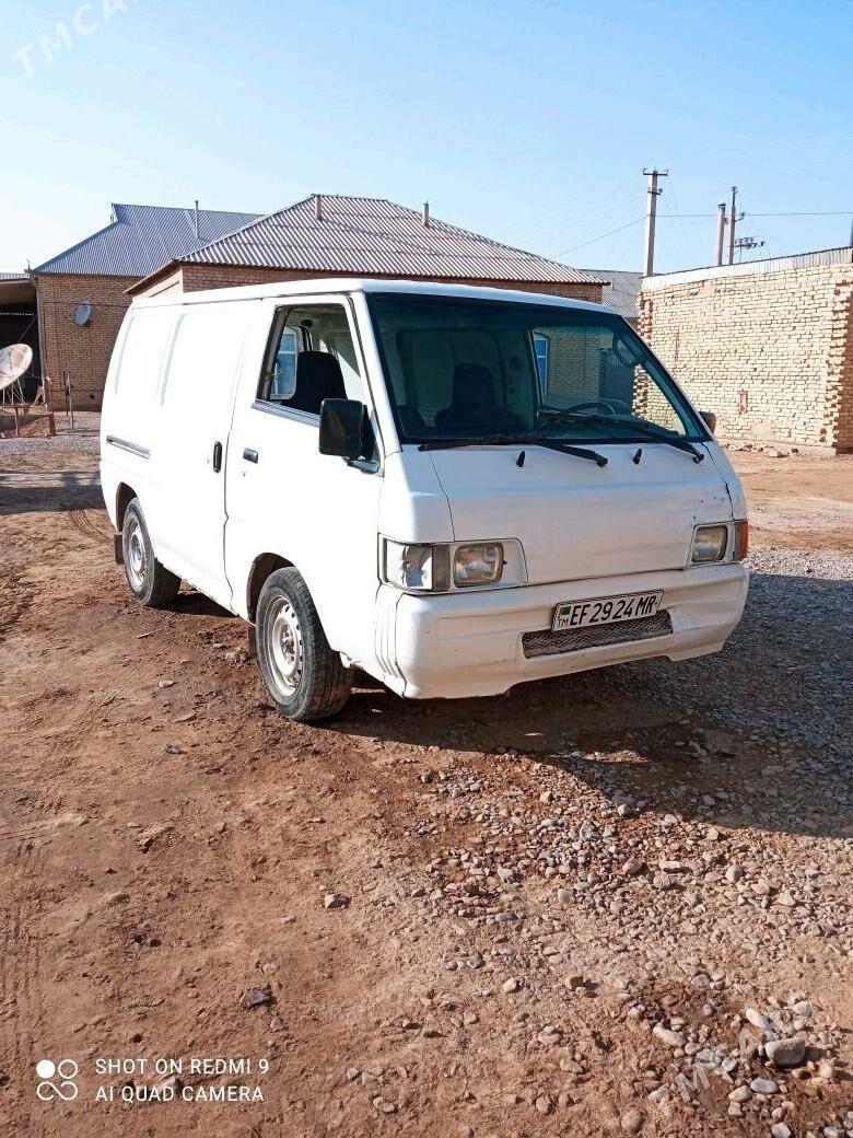 Toyota Hiace 1994 - 23 000 TMT - Wekilbazar - img 2
