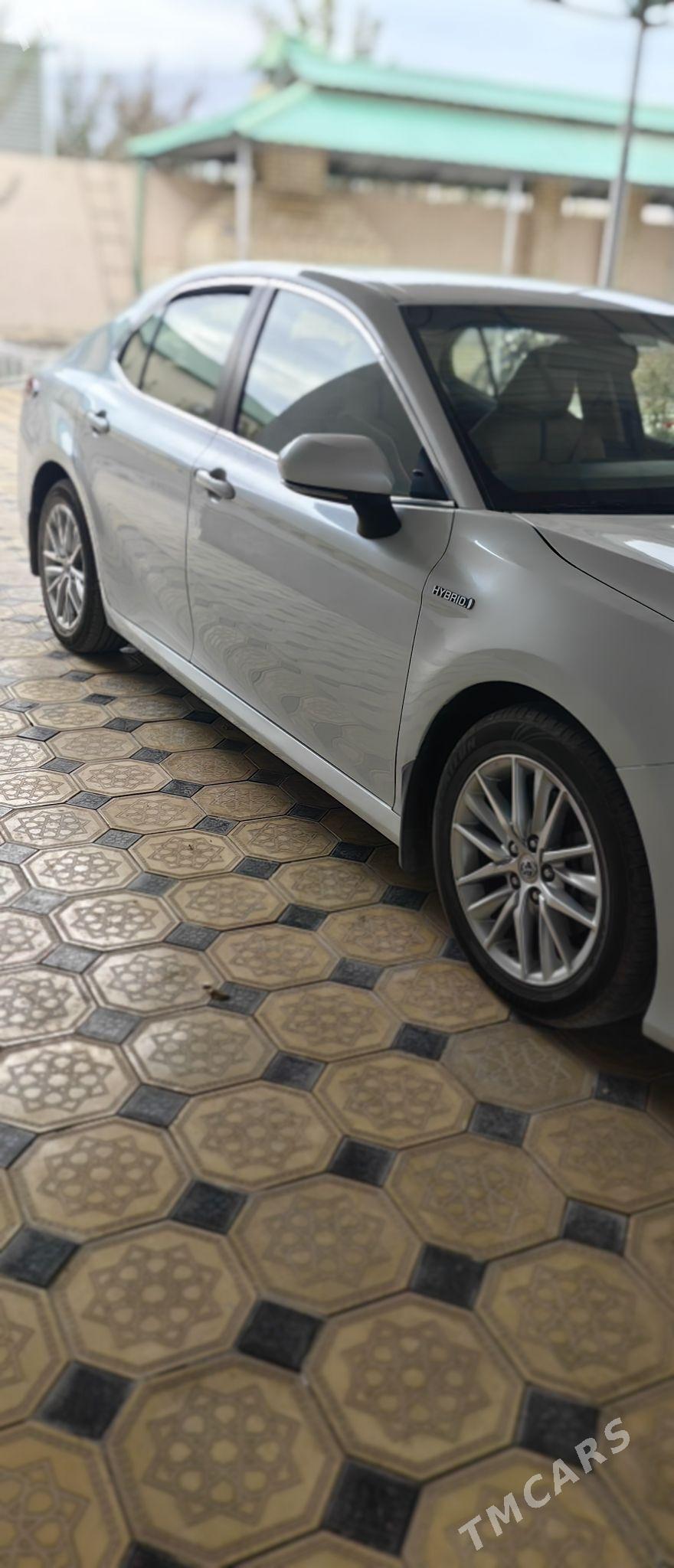 Toyota Camry Hybrid 2021 - 320 000 TMT - Gökdepe - img 2