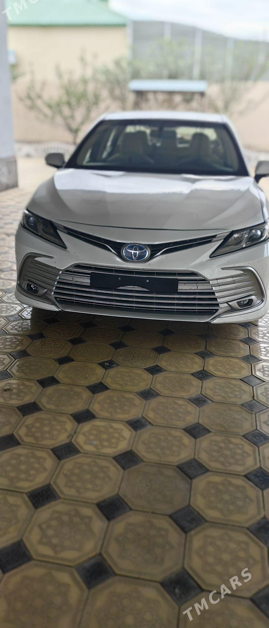 Toyota Camry Hybrid 2021 - 320 000 TMT - Gökdepe - img 3