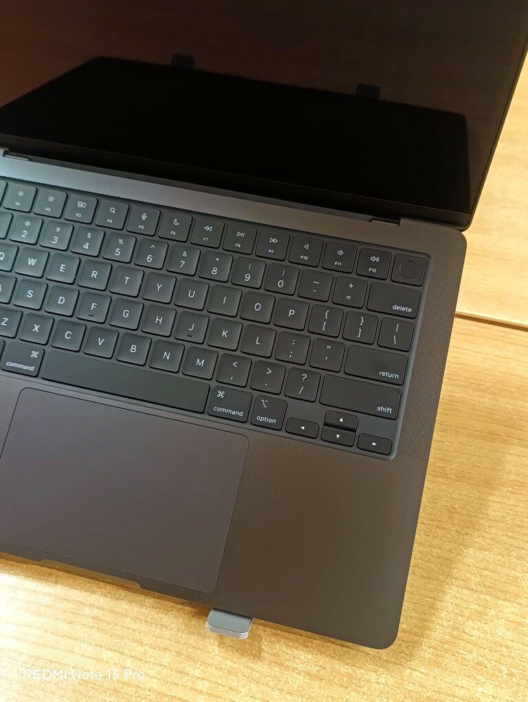 Macbook / M3 PRO / 18GB RAM - Aşgabat - img 8