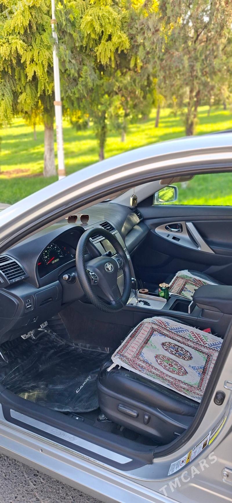 Toyota Camry 2010 - 230 000 TMT - Ашхабад - img 6