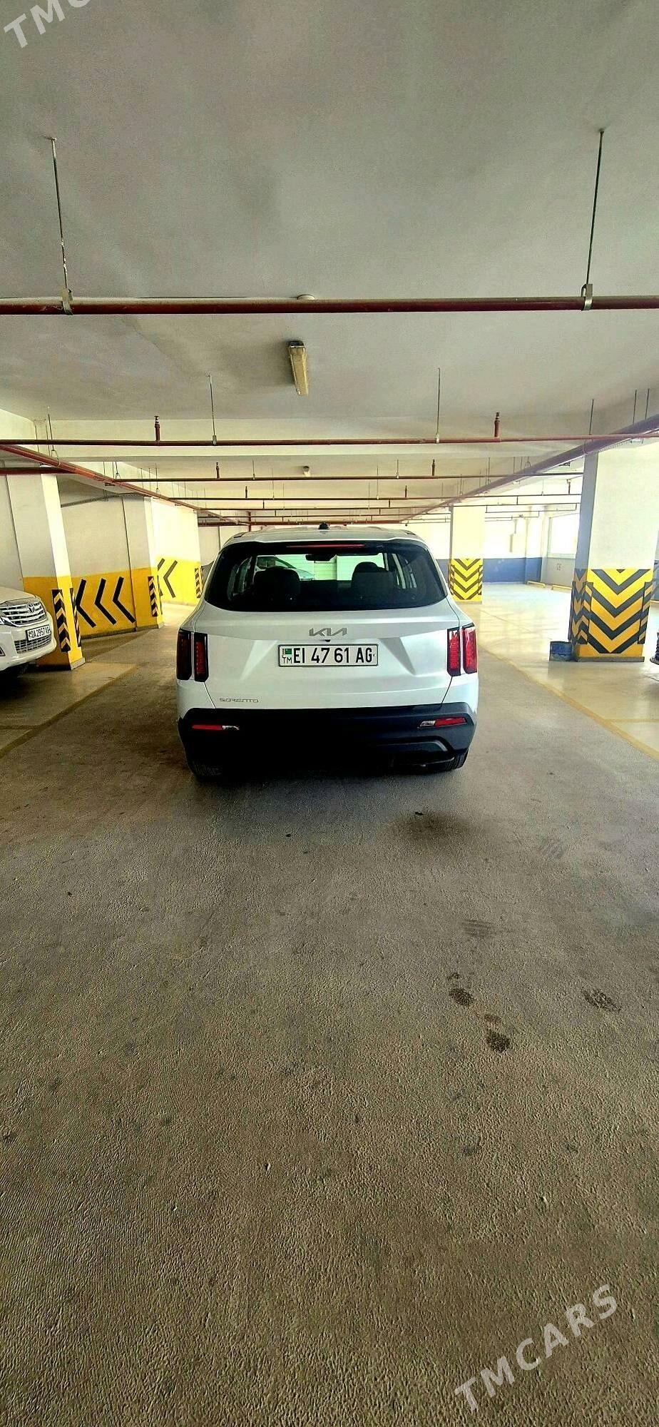 Kia Sorento 2023 - 360 000 TMT - Aşgabat - img 4