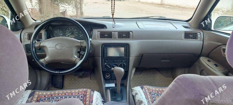 Toyota Camry 2000 - 160 000 TMT - Mary - img 4
