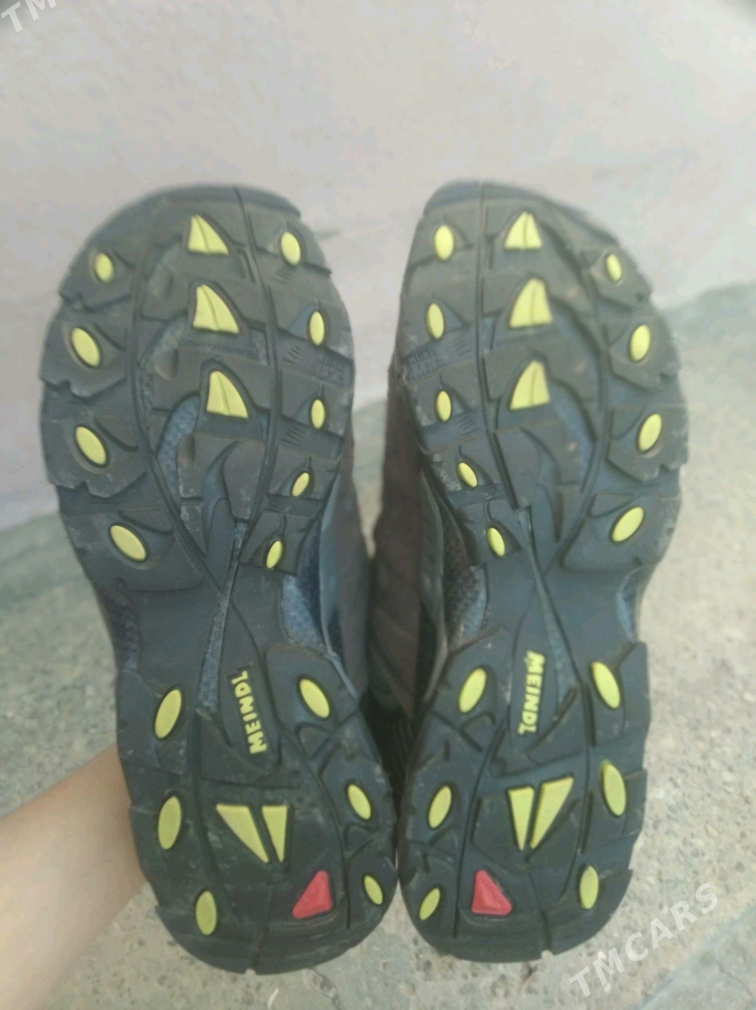 зимние кроссовки - Türkmenabat - img 2