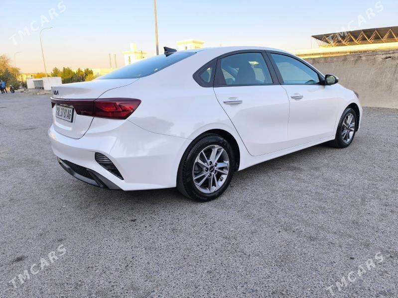 Kia Forte 2022 - 235 000 TMT - Ашхабад - img 4