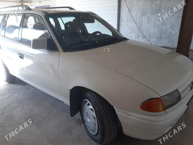 Opel Astra 1995 - 40 000 TMT - Мары - img 2