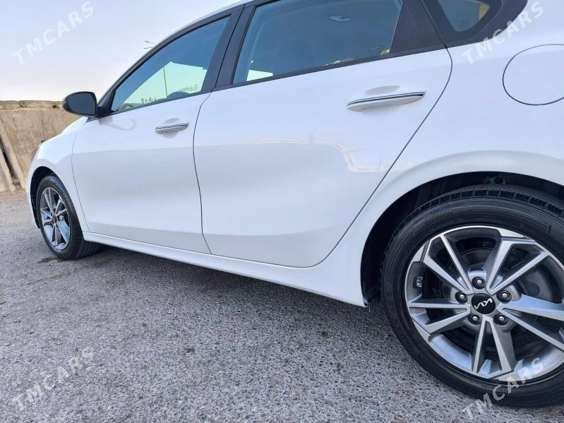 Kia Forte 2022 - 235 000 TMT - Ашхабад - img 9