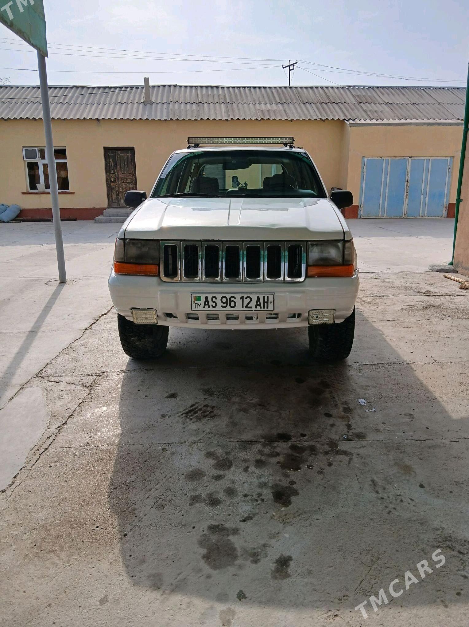 Jeep Cherokee 1996 - 55 000 TMT - Bäherden - img 3