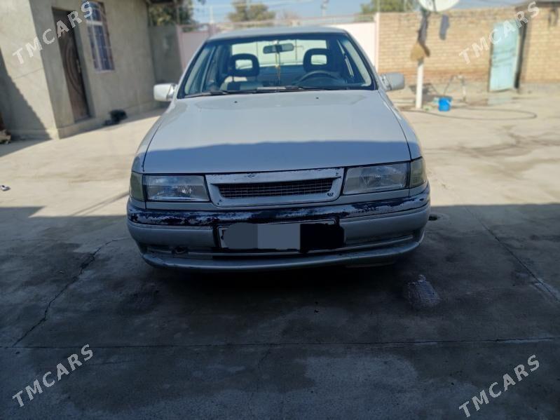 Opel Vectra 1992 - 30 000 TMT - Bäherden - img 1