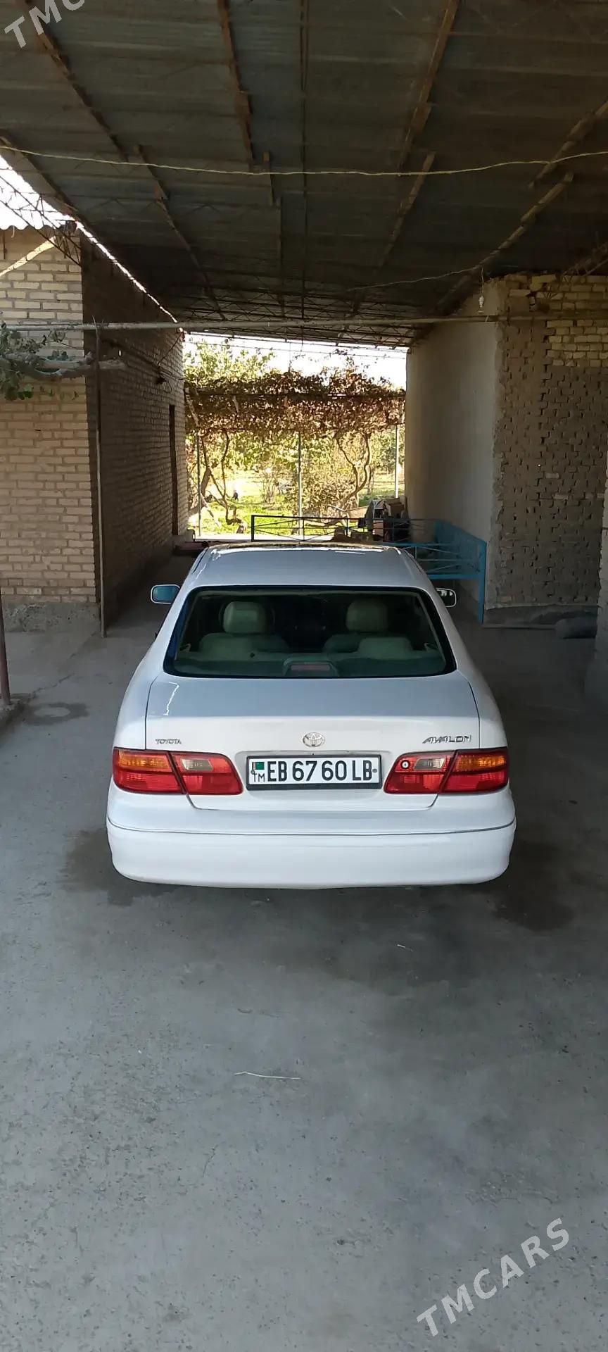 Toyota Avalon 1999 - 140 000 TMT - Сейди - img 3