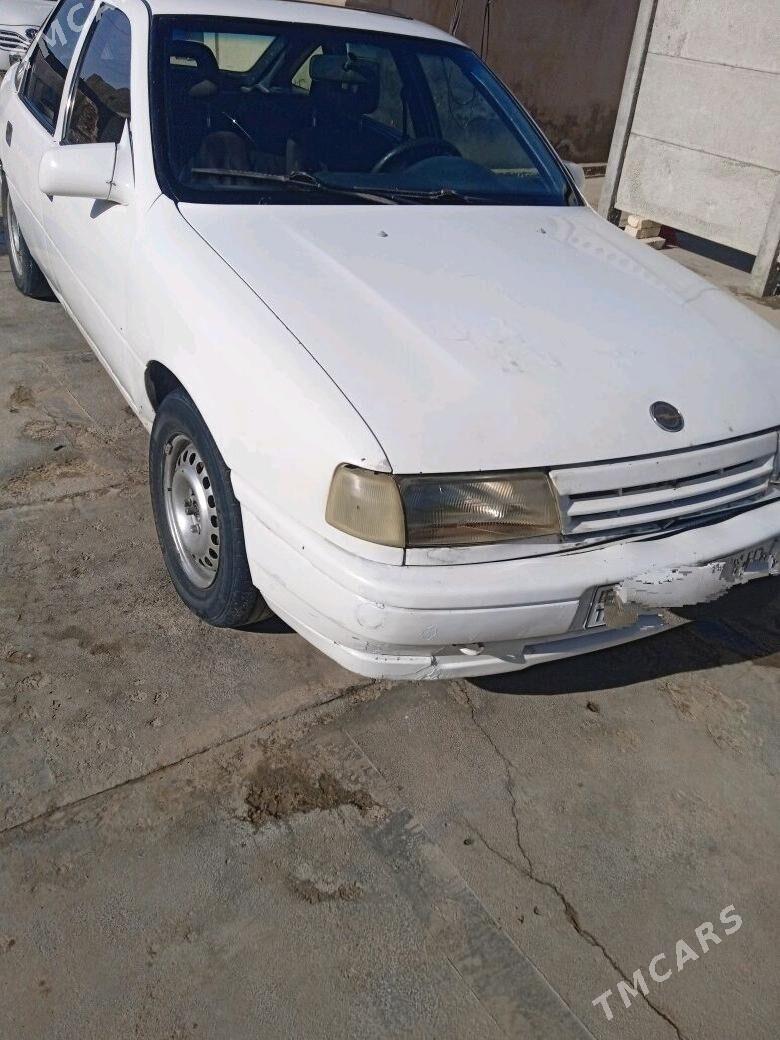 Opel Vectra 1991 - 14 000 TMT - Мары - img 2