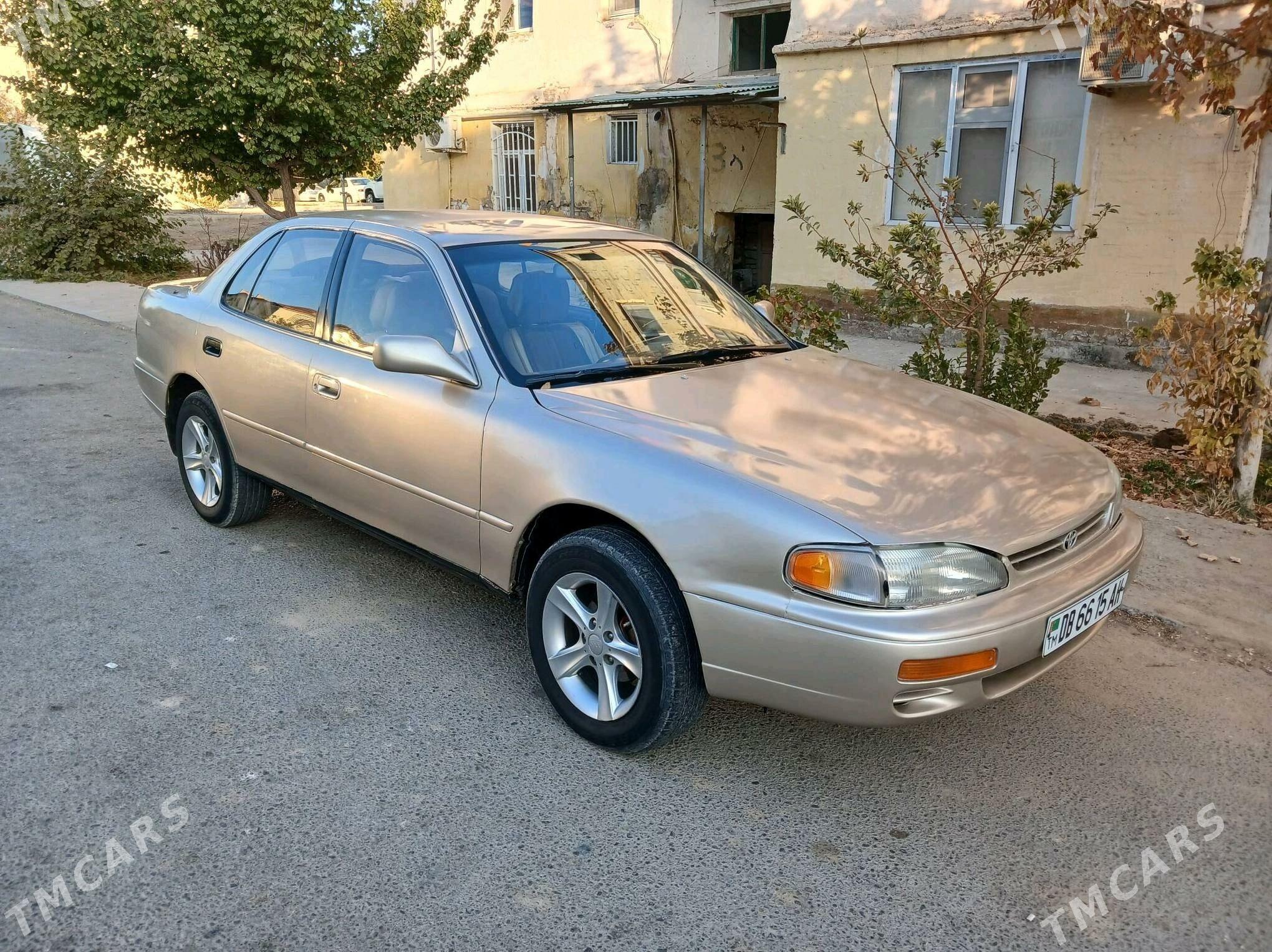 Toyota Camry 1995 - 86 000 TMT - Ашхабад - img 4