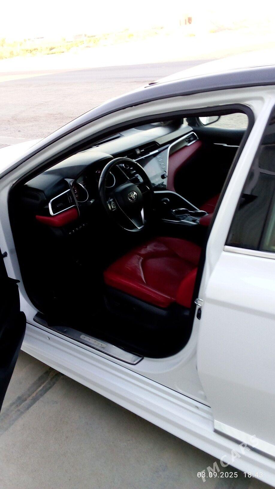 Toyota Camry 2018 - 280 000 TMT - Мары - img 7