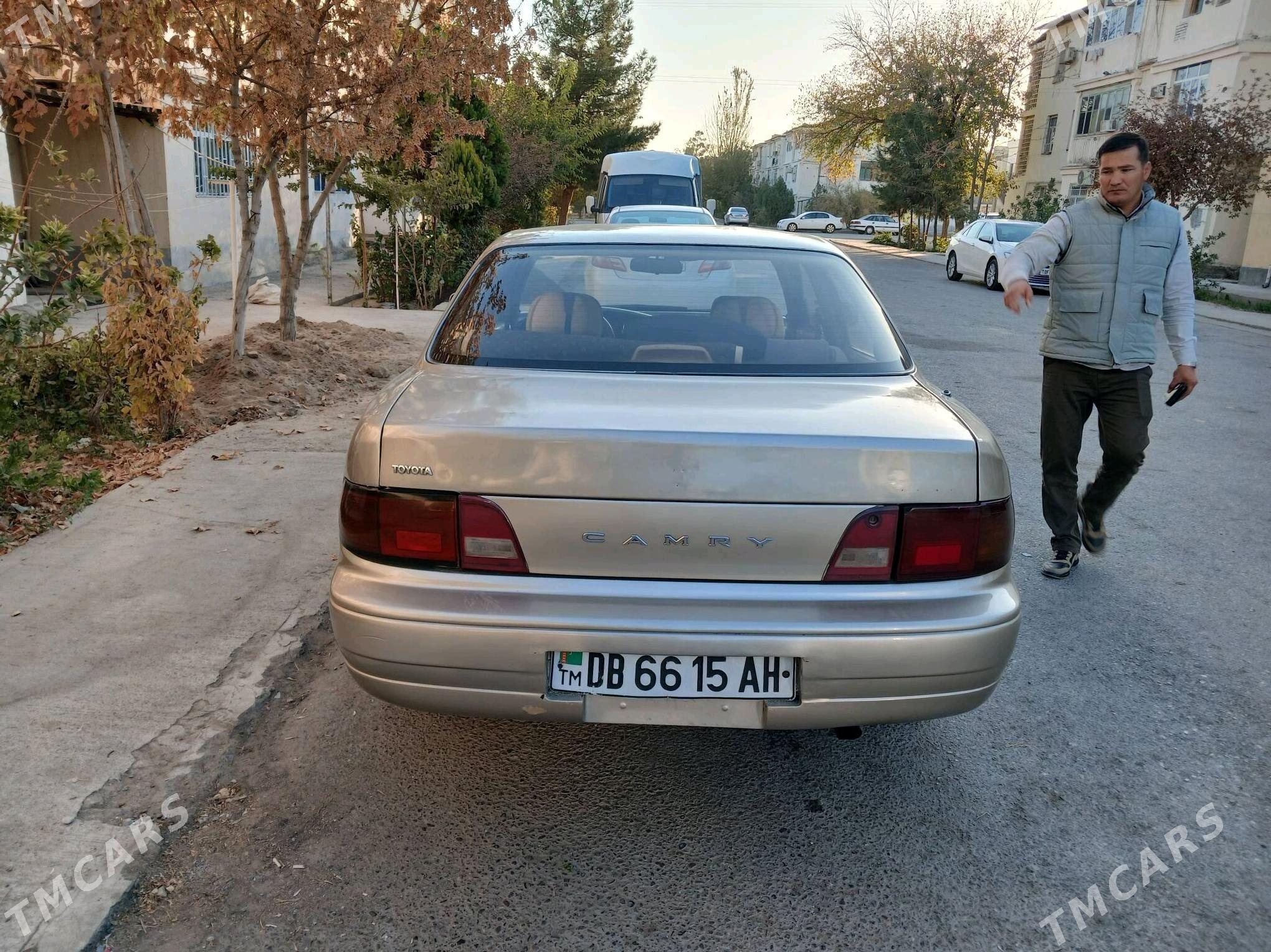 Toyota Camry 1995 - 86 000 TMT - Ашхабад - img 5