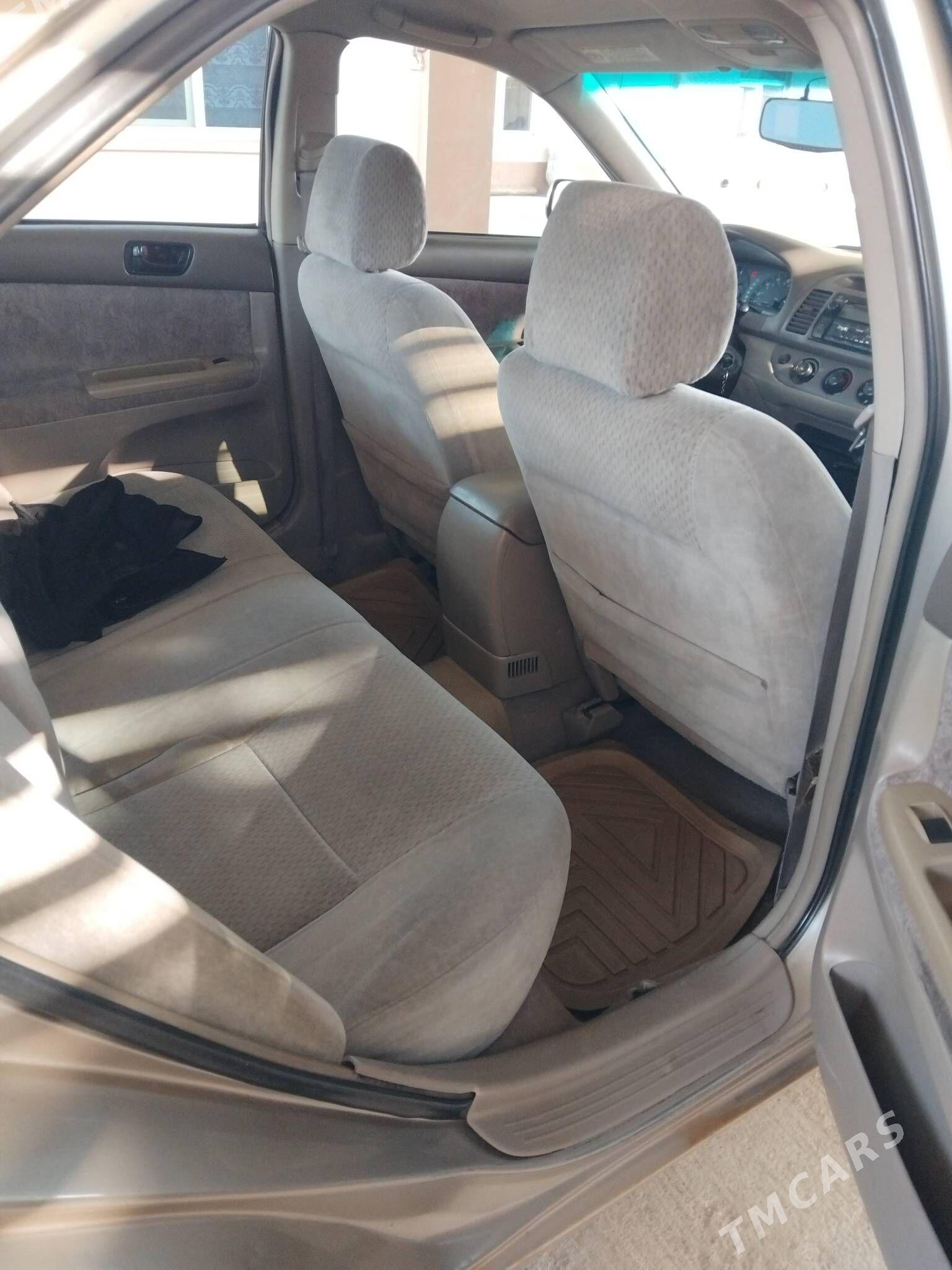 Toyota Camry 2003 - 137 000 TMT - Бахарден - img 3