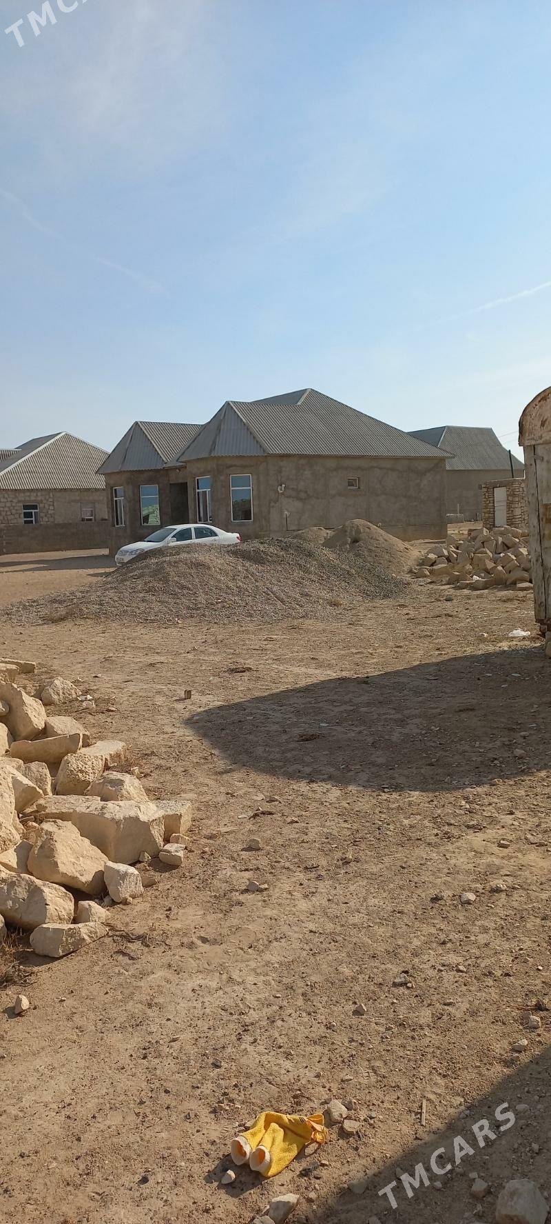 Akdas yer - Türkmenbaşy - img 8