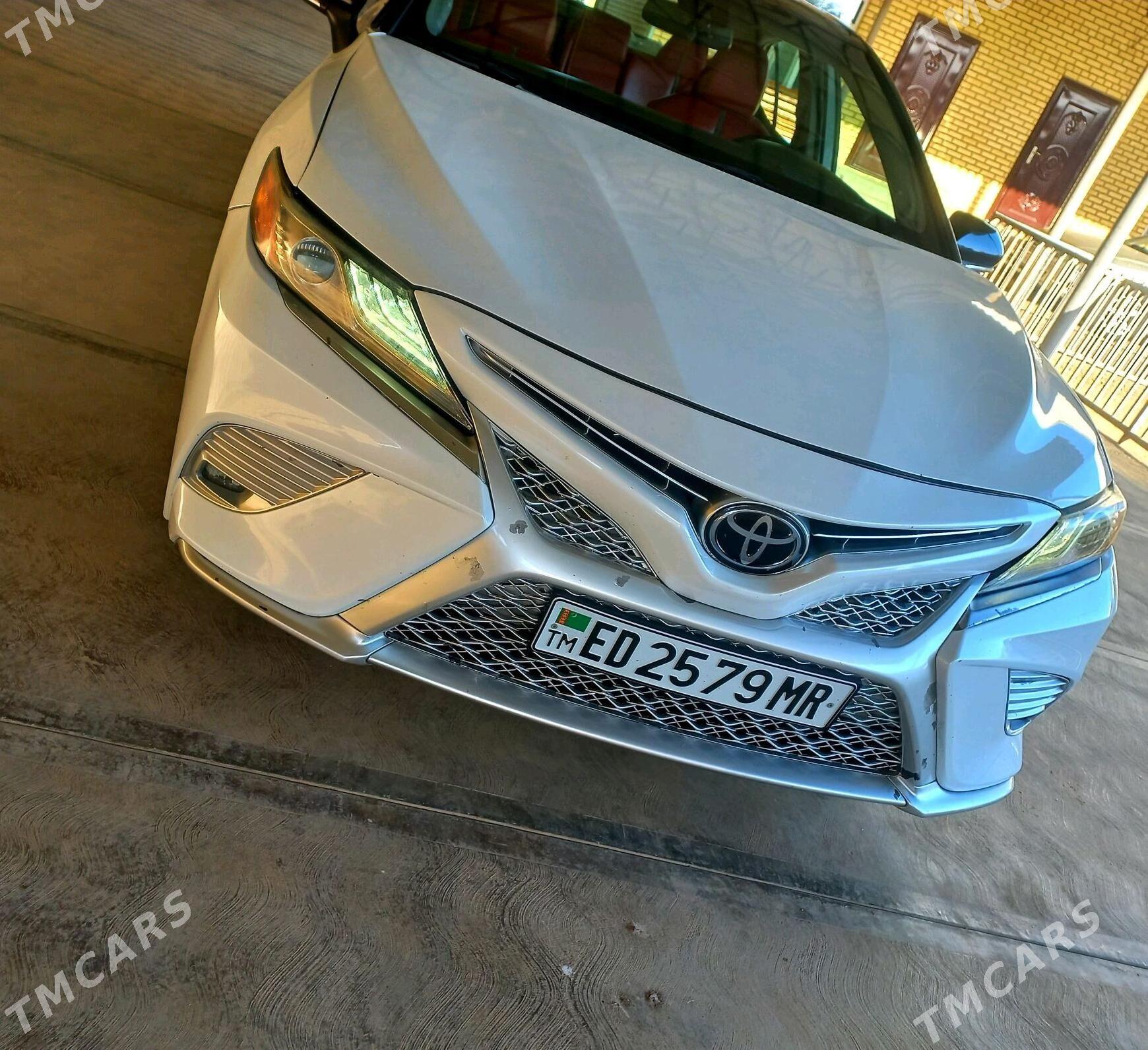 Toyota Camry 2018 - 280 000 TMT - Мары - img 4
