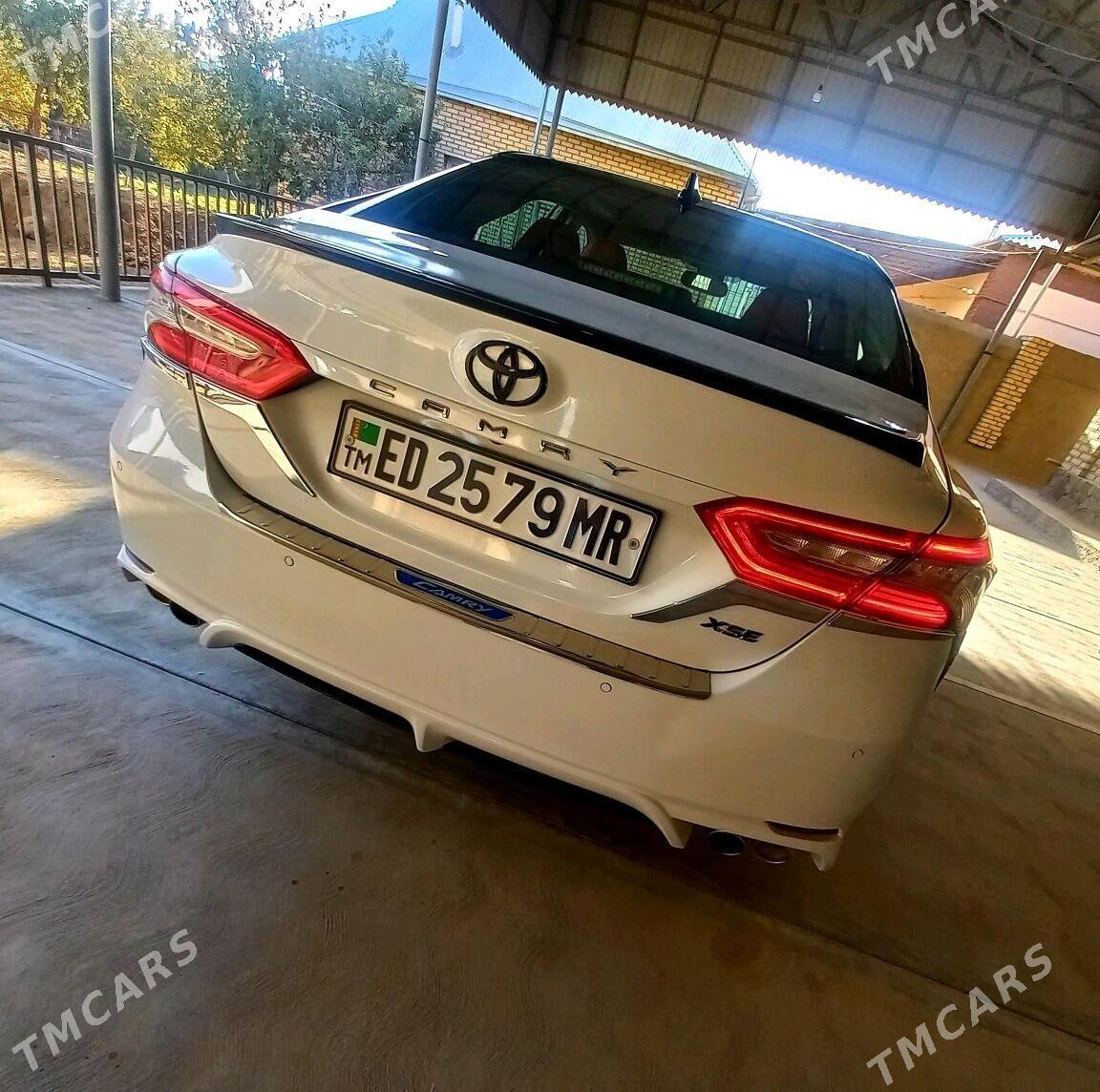 Toyota Camry 2018 - 280 000 TMT - Мары - img 1