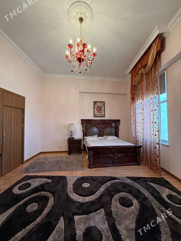 Подвойская Элитка 4 ком 190м2 - Aşgabat - img 4