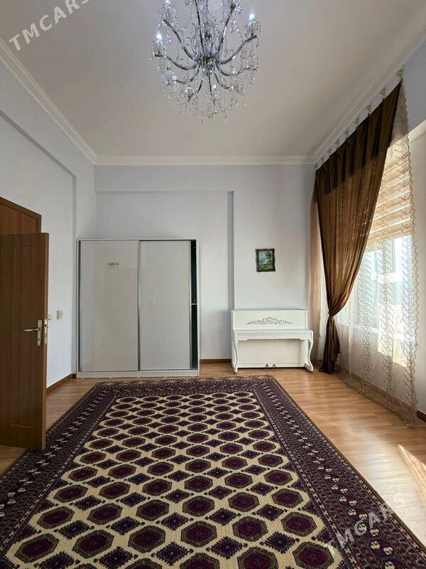 Подвойская Элитка 4 ком 190м2 - Aşgabat - img 10