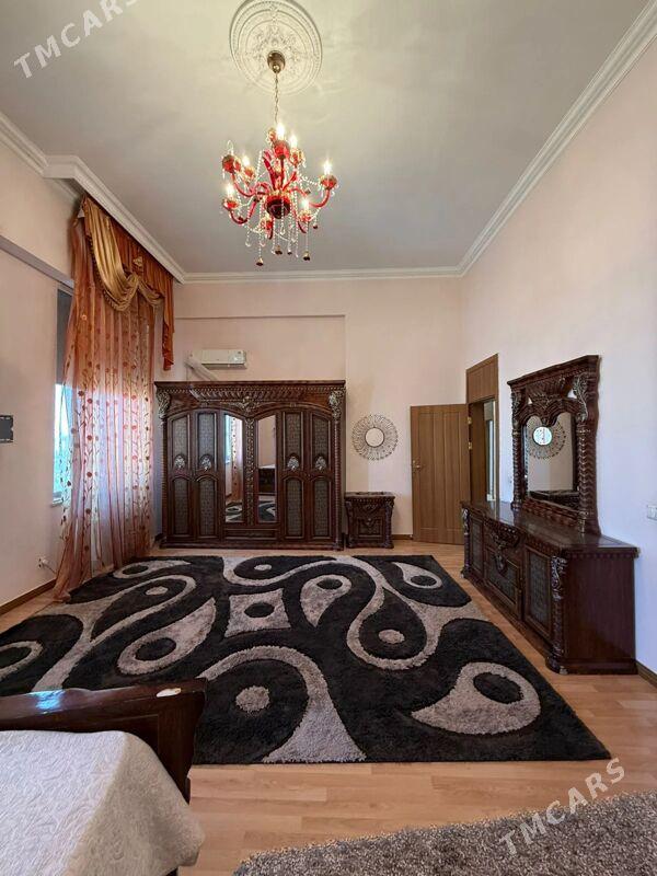 Подвойская Элитка 4 ком 190м2 - Aşgabat - img 2