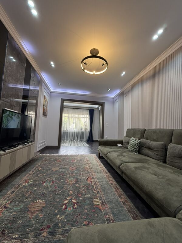 Мир 1 2 ком 1 этаж люкс - Aşgabat - img 7