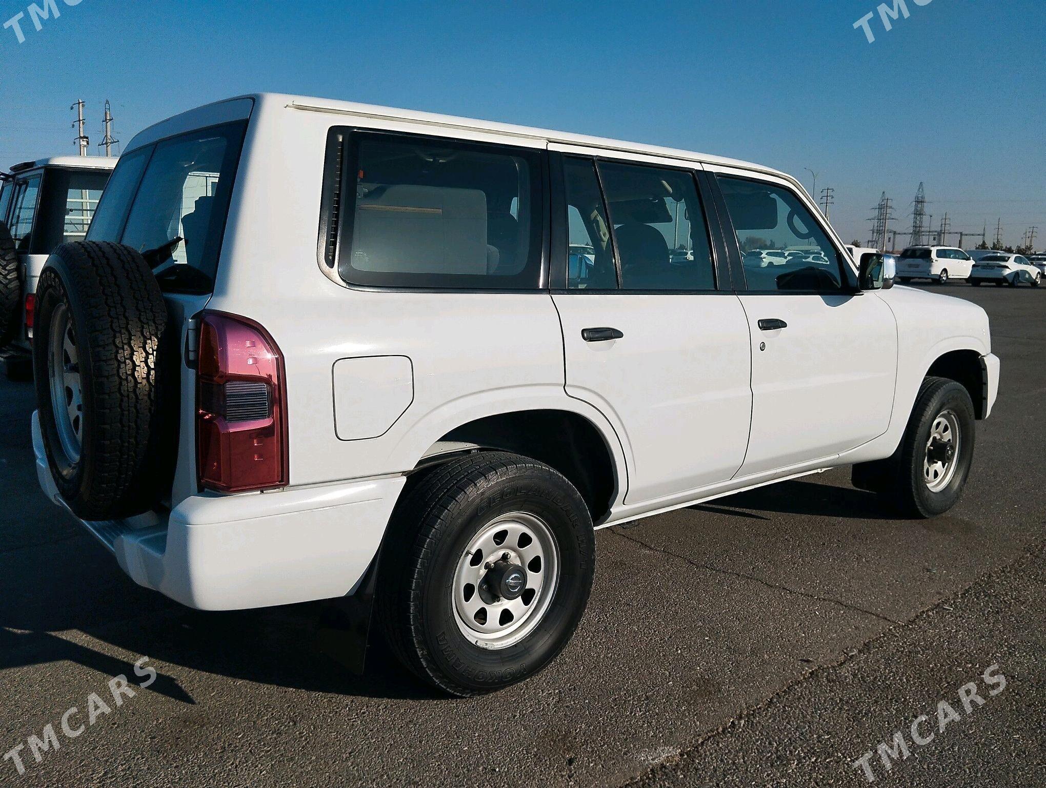 Nissan Patrol 2014 - 500 000 TMT - Анев - img 3