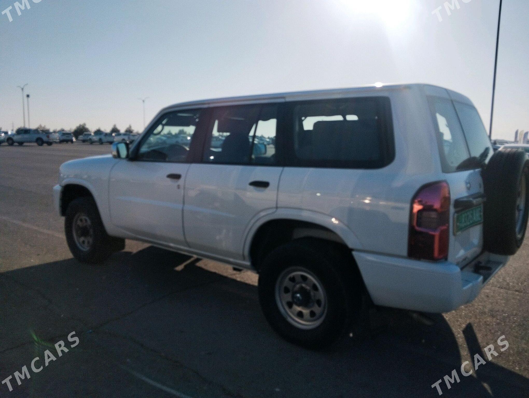 Nissan Patrol 2014 - 500 000 TMT - Анев - img 4