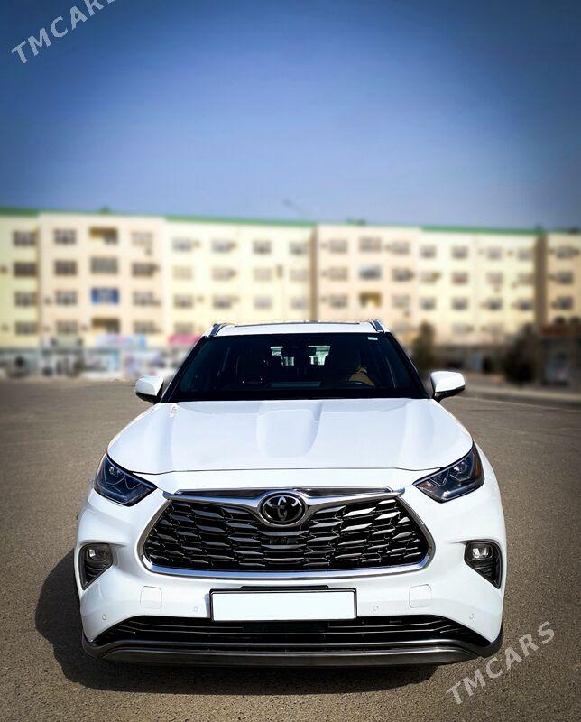 Toyota Highlander 2022 - 705 000 TMT - Мары - img 4