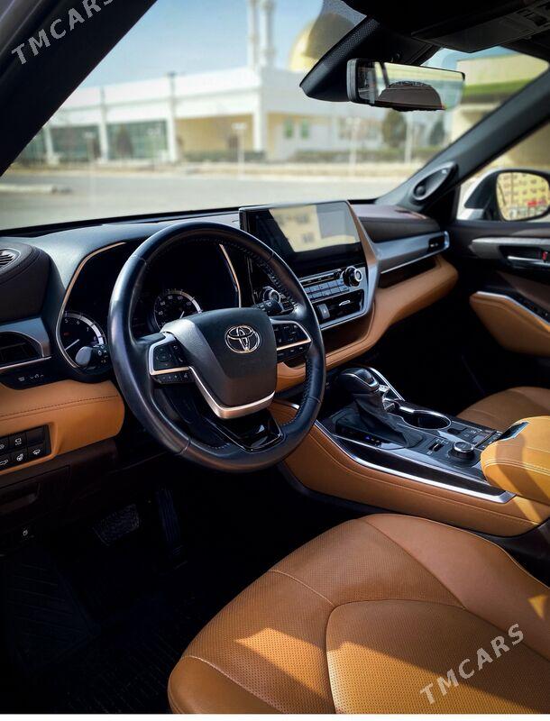 Toyota Highlander 2022 - 705 000 TMT - Мары - img 2