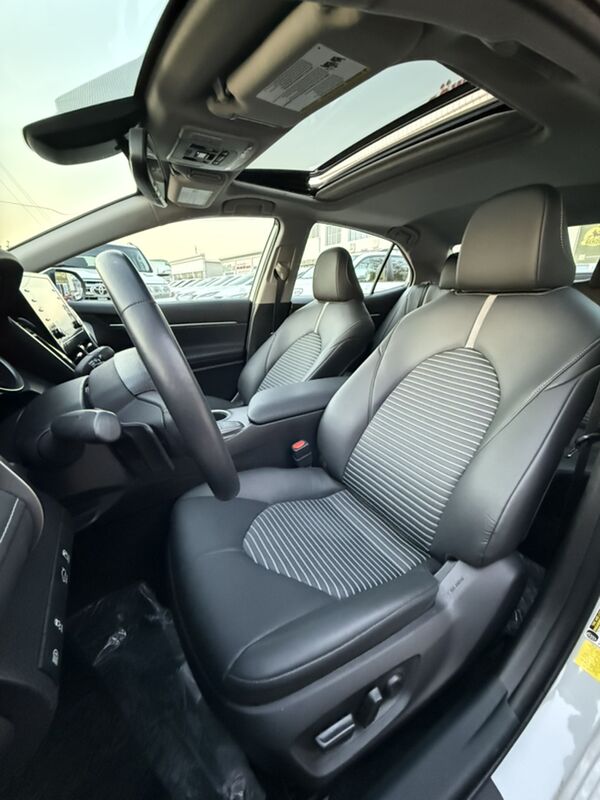 Toyota Camry 2022 - 350 000 TMT - Мары - img 8