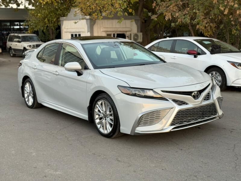 Toyota Camry 2022 - 350 000 TMT - Мары - img 2