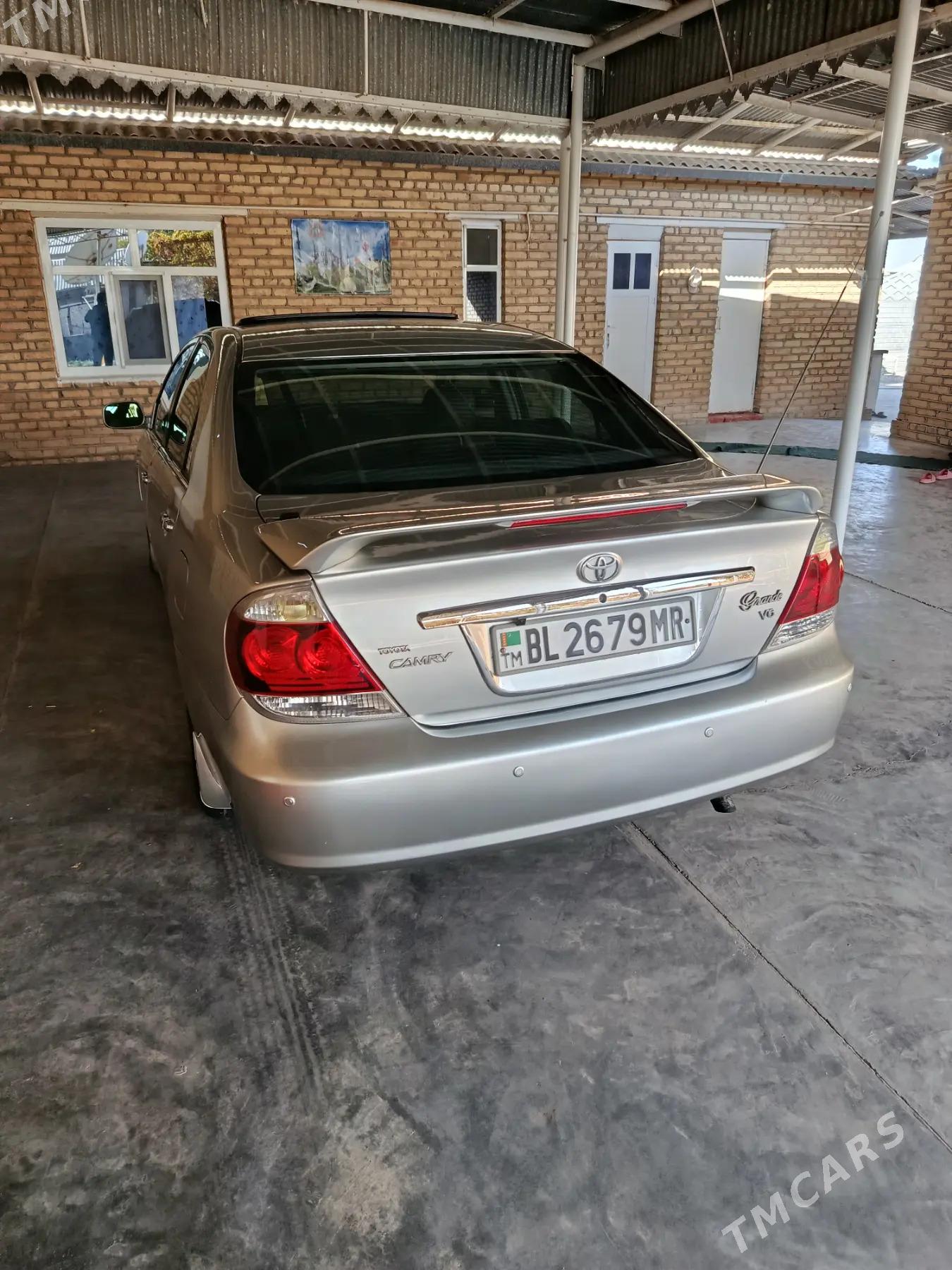 Toyota Camry 2004 - 250 000 TMT - Мары - img 2
