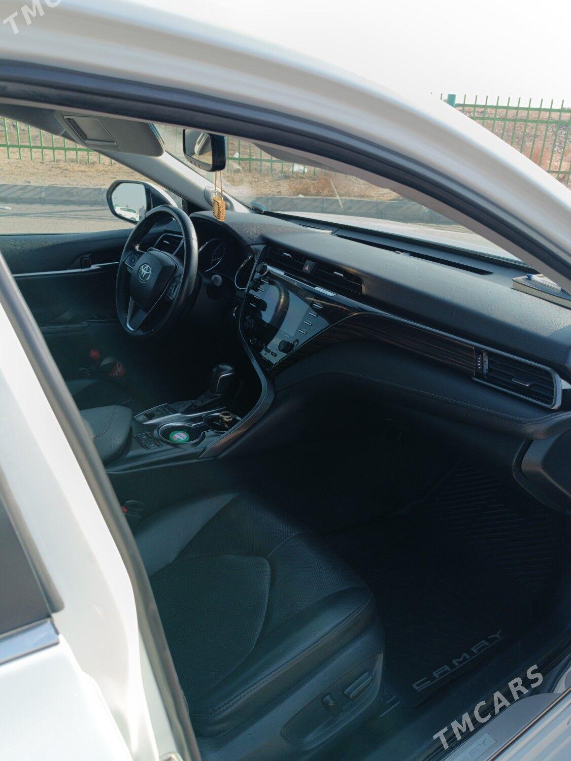 Toyota Camry 2019 - 390 000 TMT - Ашхабад - img 6