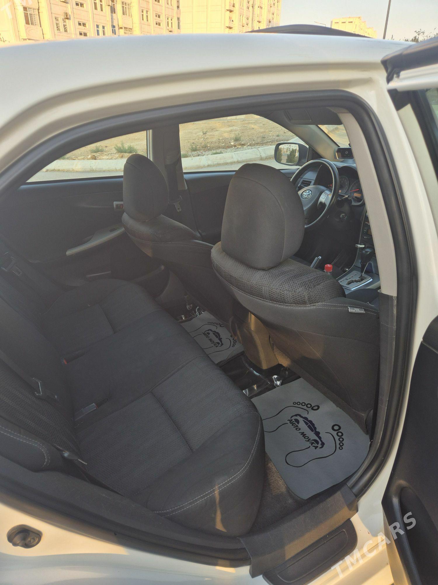 Toyota Corolla 2013 - 183 000 TMT - Aşgabat - img 8