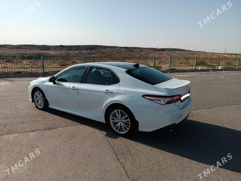 Toyota Camry 2019 - 390 000 TMT - Ашхабад - img 4