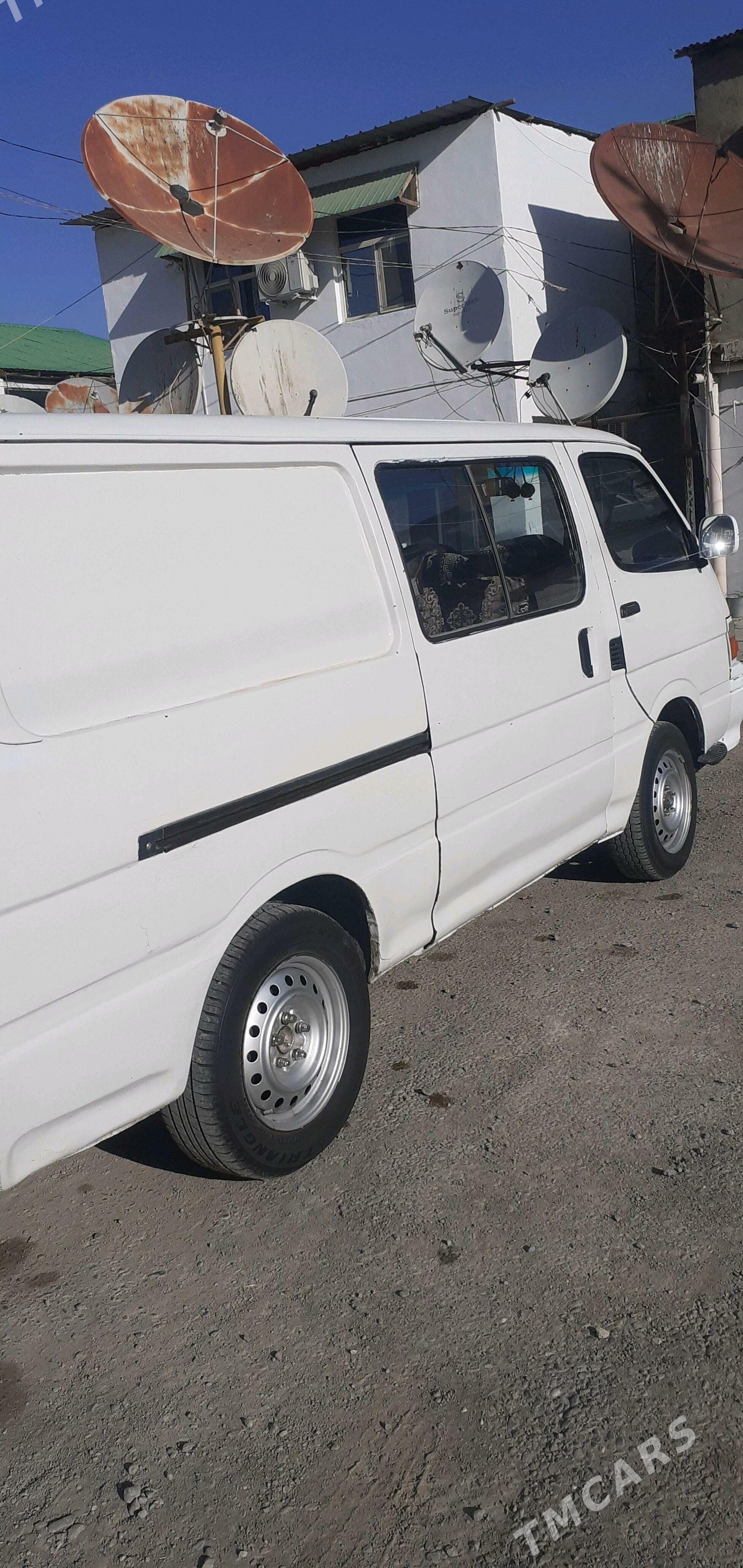 Toyota Hiace 1996 - 80 000 TMT - Änew - img 1