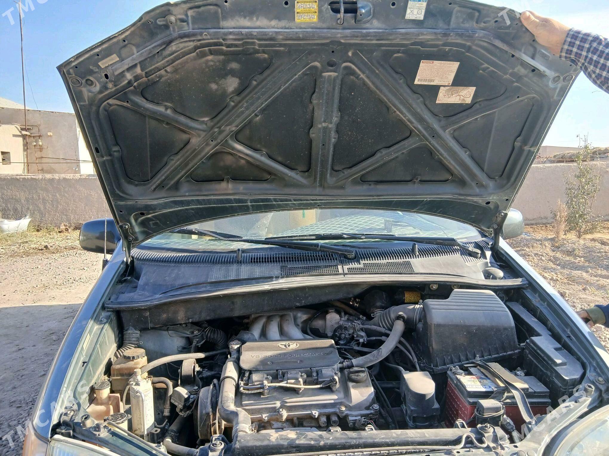 Toyota Sienna 1998 - 170 000 TMT - Gubadag - img 6