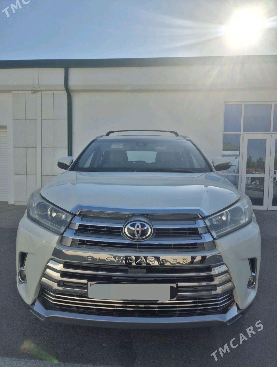 Toyota Highlander 2019 - 420 000 TMT - Ашхабад - img 1