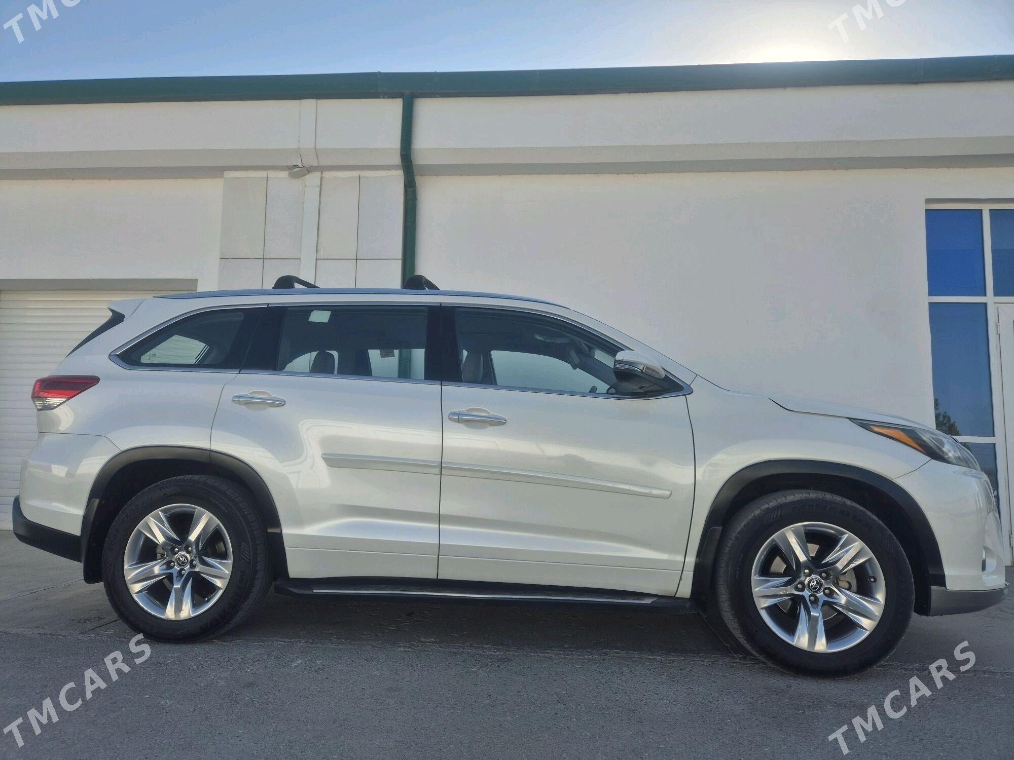 Toyota Highlander 2019 - 420 000 TMT - Ашхабад - img 3
