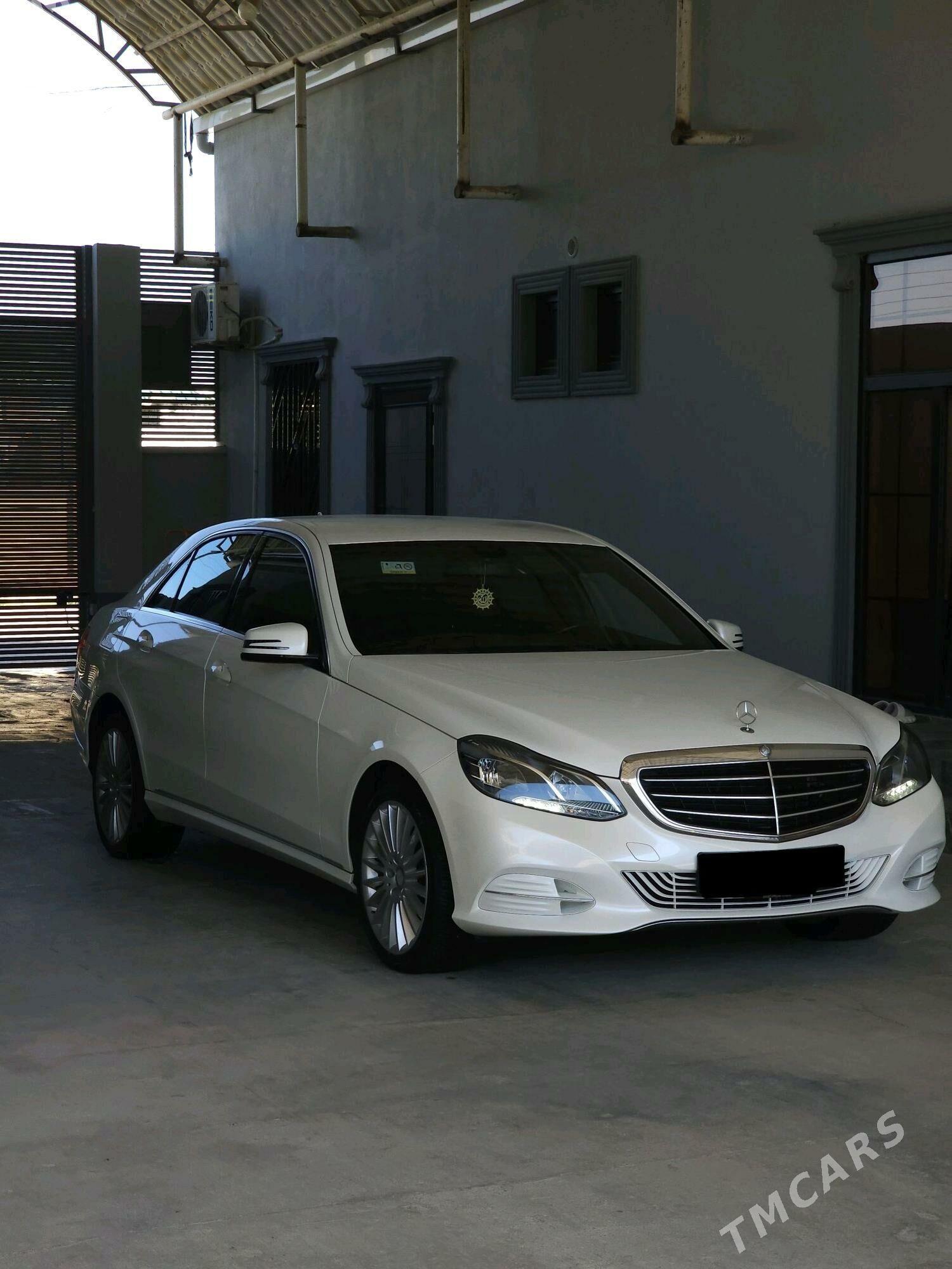 Mercedes-Benz E300 2014 - 420 000 TMT - Ашхабад - img 3