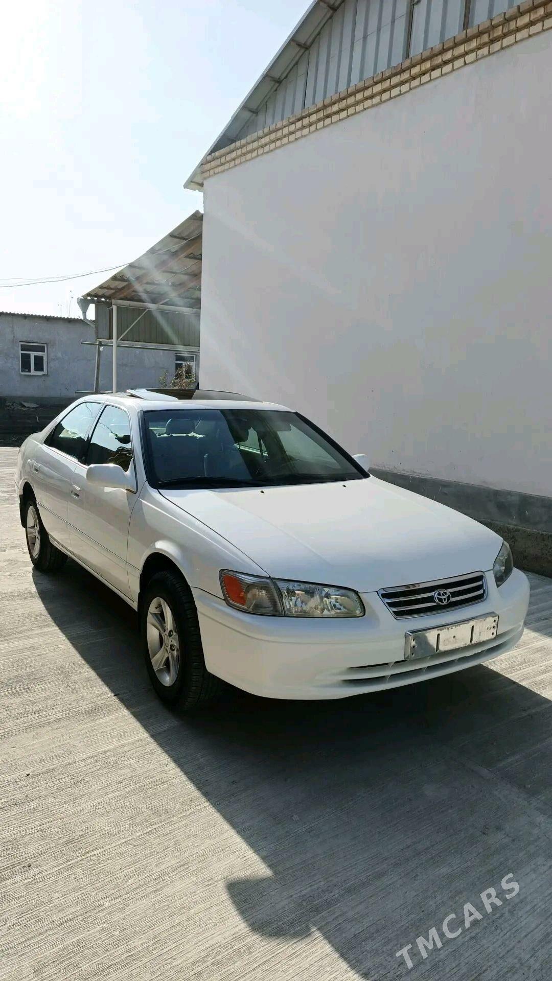 Toyota Camry 2000 - 165 000 TMT - Кёнеургенч - img 4