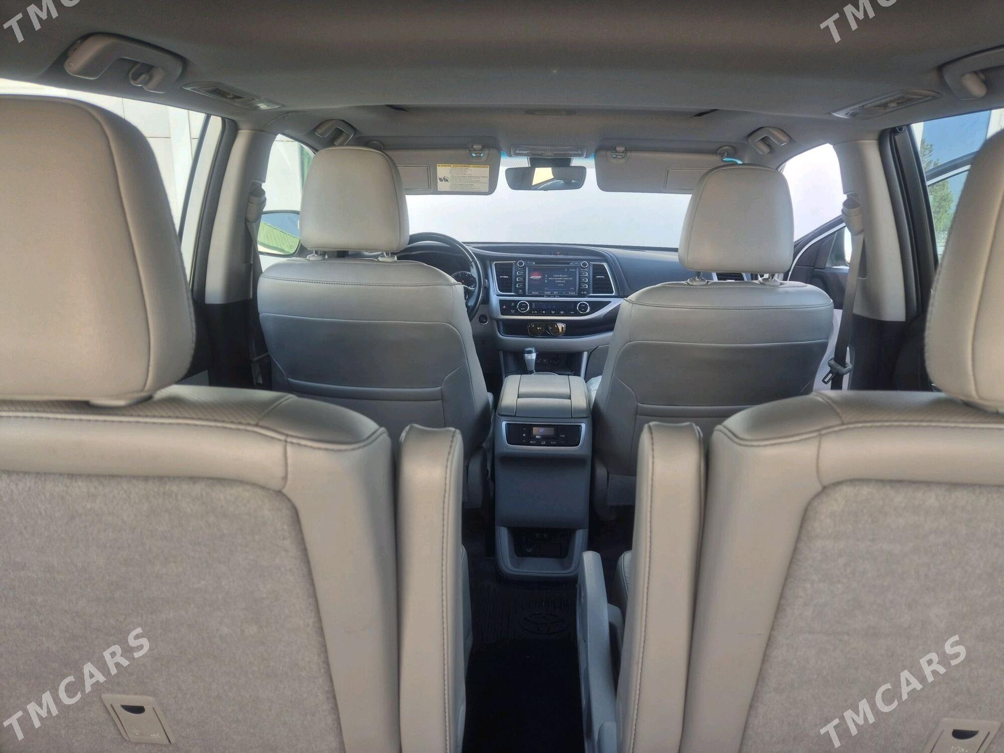 Toyota Highlander 2019 - 420 000 TMT - Ашхабад - img 7