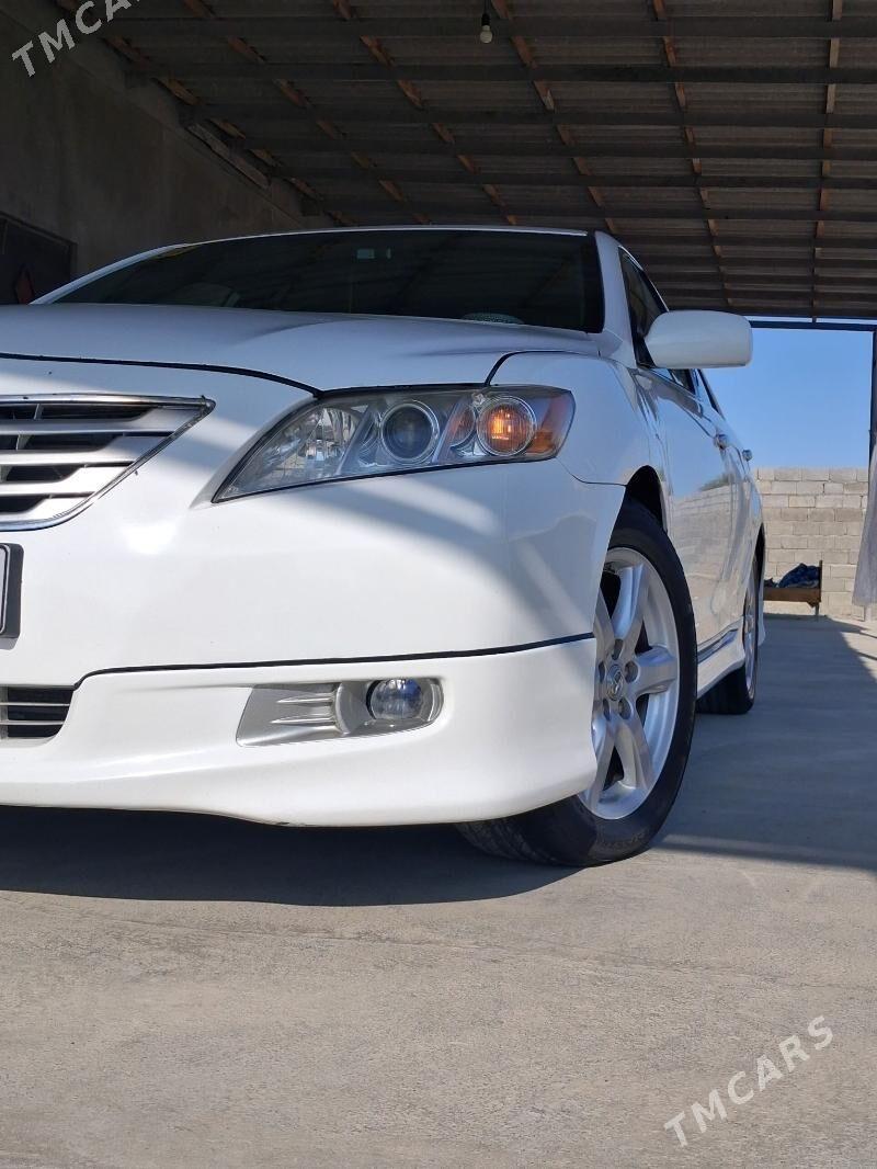 Toyota Camry 2008 - 200 000 TMT - Bäherden - img 4