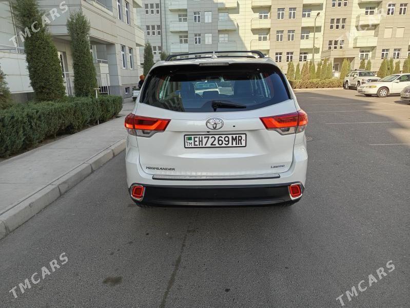 Toyota Highlander 2017 - 340 000 TMT - Мары - img 3