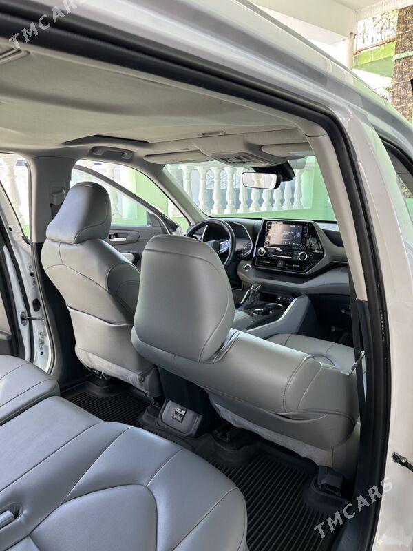 Toyota Highlander 2022 - 620 000 TMT - Балканабат - img 7