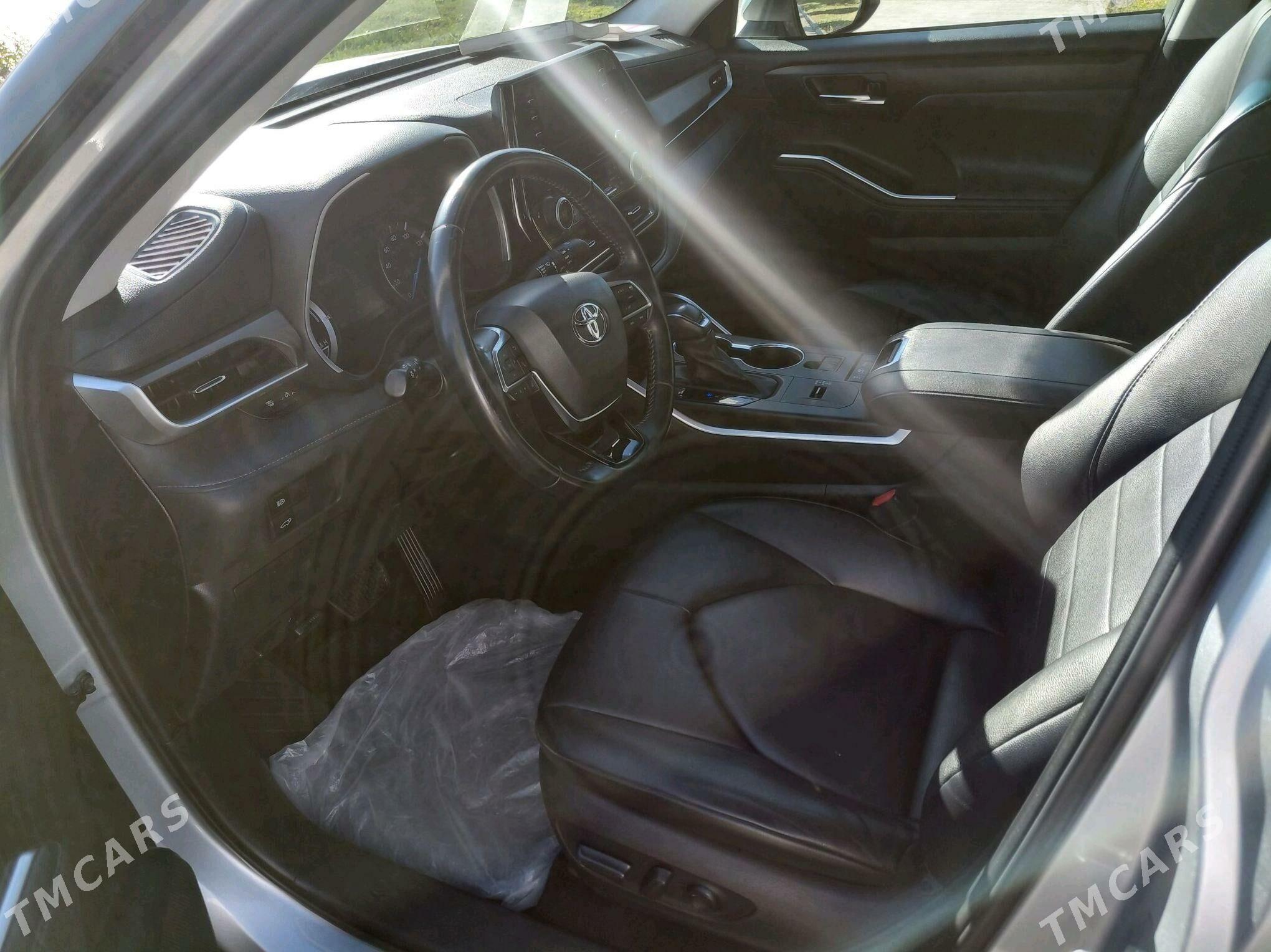 Toyota Highlander Hybrid 2021 - 530 000 TMT - "Алтын Асыр" Гундогар базары ( Толкучка) - img 5