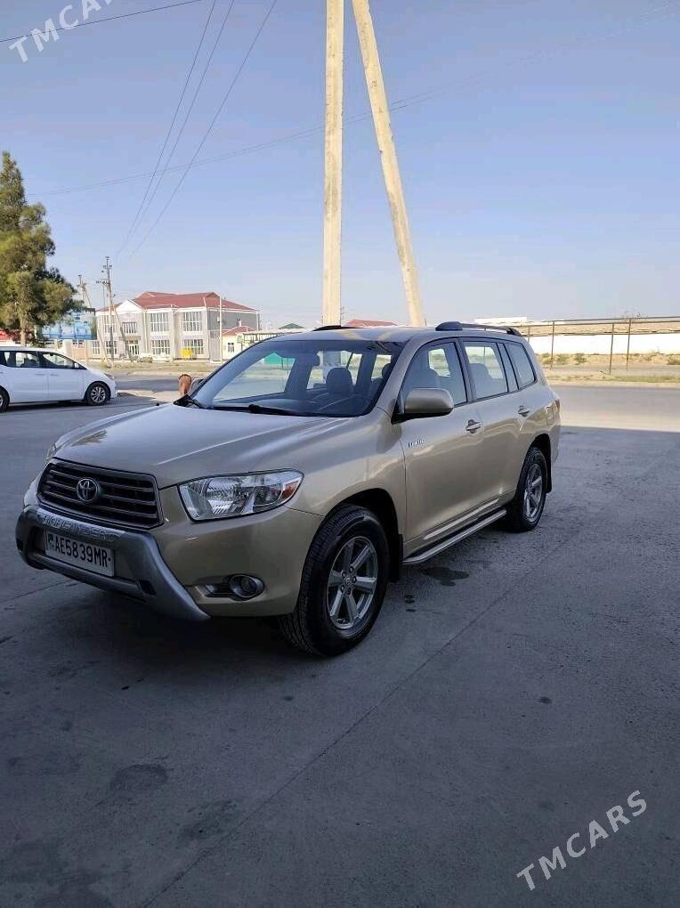 Toyota Highlander 2009 - 230 000 TMT - Мары - img 1